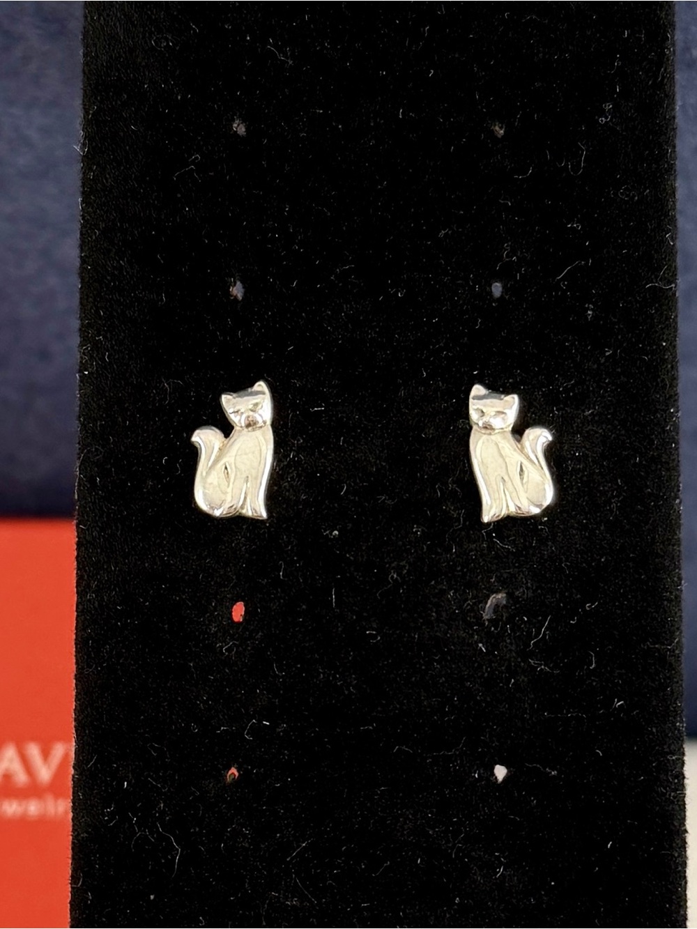 JAMES AVERY Sterling Silver Sitting Cat Two Cats Post Stud Earrings; RETIRED